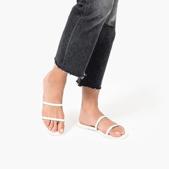 Tkees Gemma Sandals in Cream - Picture 1 of 4